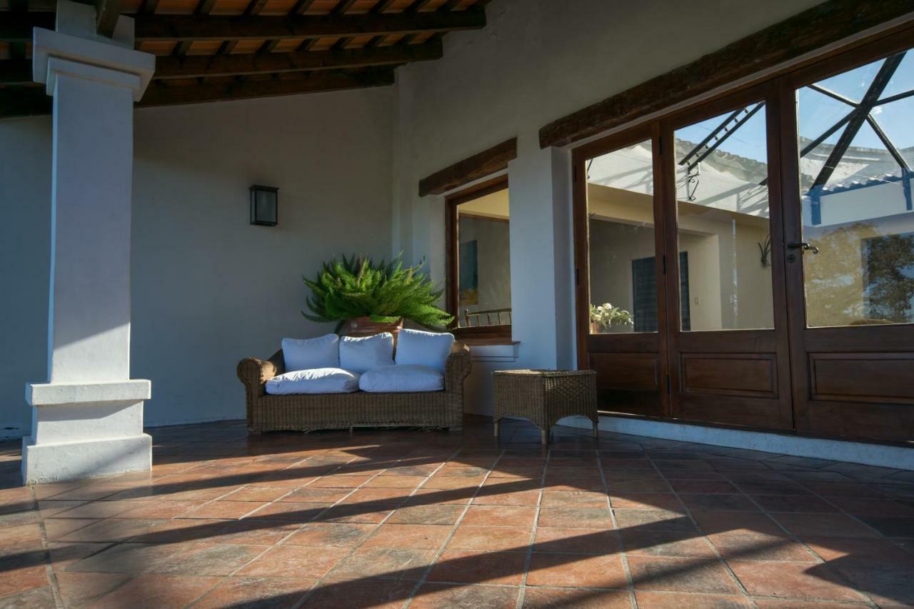 Hotel Torrontes San Lorenzo  Exterior photo